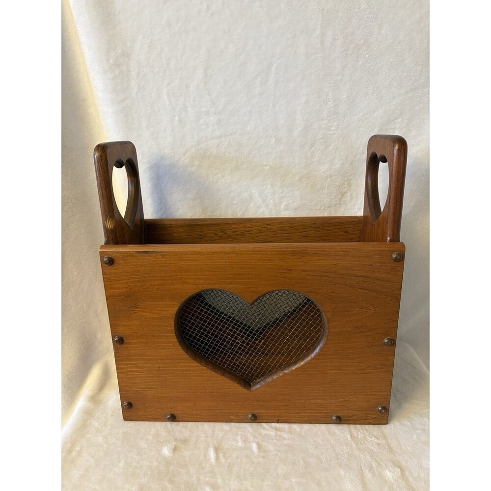 Heart Theme Wood Box - Possible Uses… Vinyl Records, Magazines, Trash Bin